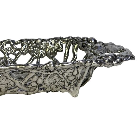Arthur Court Vintage 1998 Retired 'Grapevine' Lattice Casserole Holder-Exquisite - Picture 3 of 10